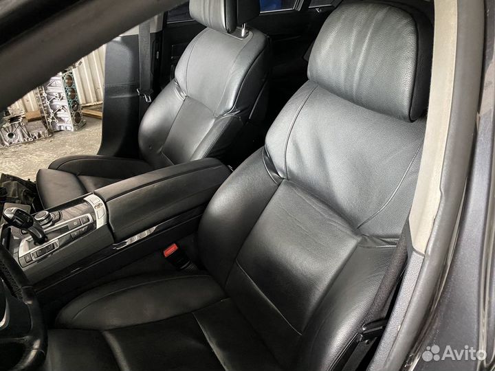 Разбор BMW 7 f01 f02 N54B30 задний привод