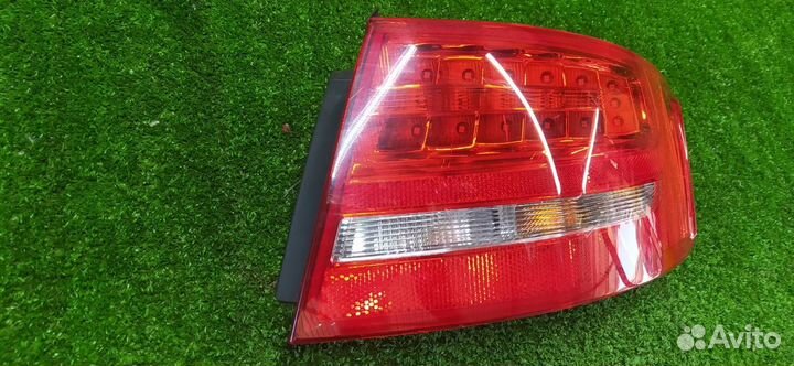 Стоп-сигнал задний правый Audi A4 B8 cdnc 2011