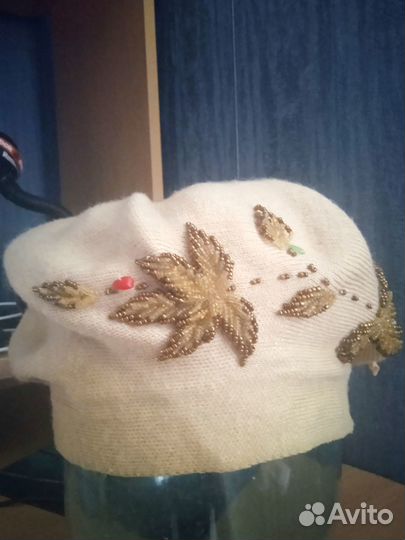 Берет женский