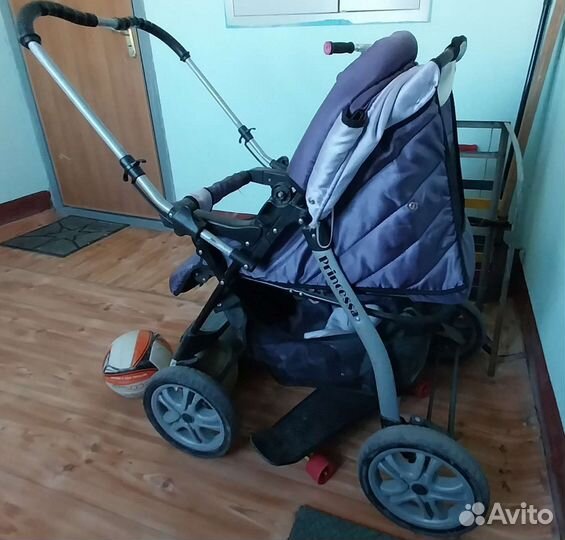 Детская коляска