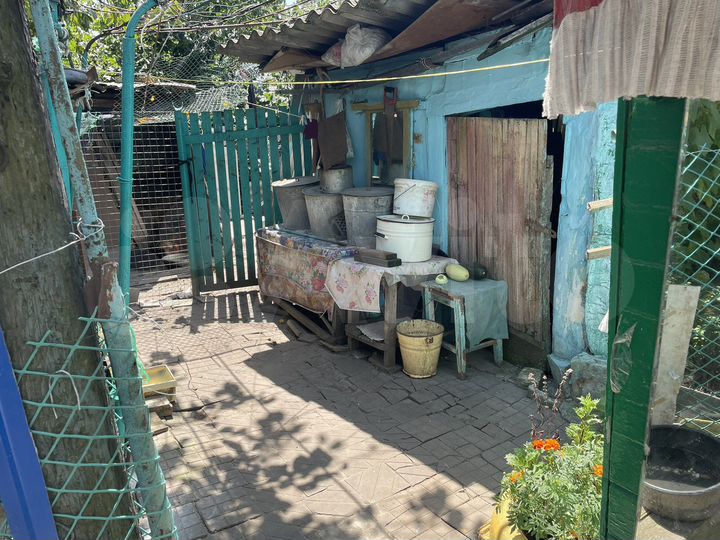 Дом 20 м² на участке 1 сот.