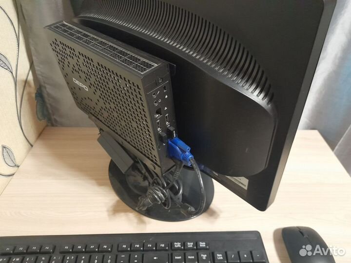 Компактный компьютер для работы и учебы