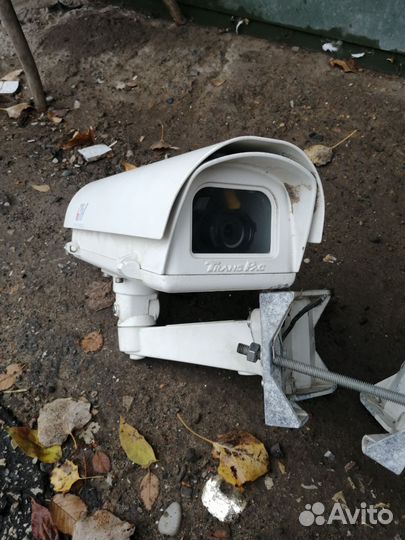 Большая камера видеонаблюдения LTV