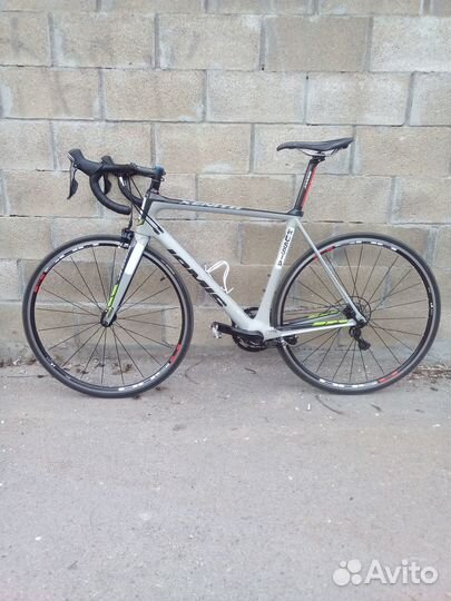 Шоссейный велосипед Jamis xenith