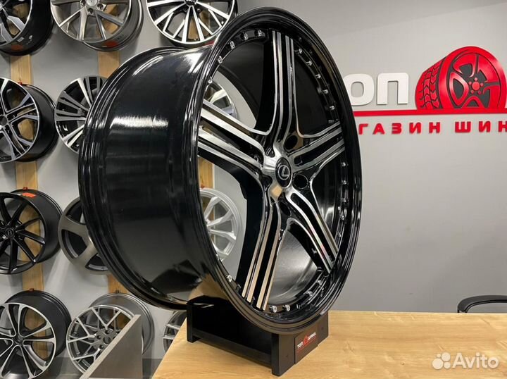 Диски R22 на Lexus и Toyota