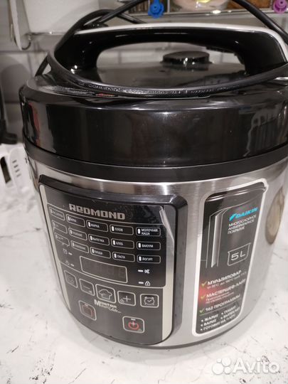 Продам мультиварку Redmond RMC-M36