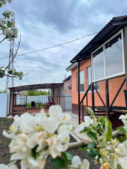 Дом 250 м² на участке 5 сот.