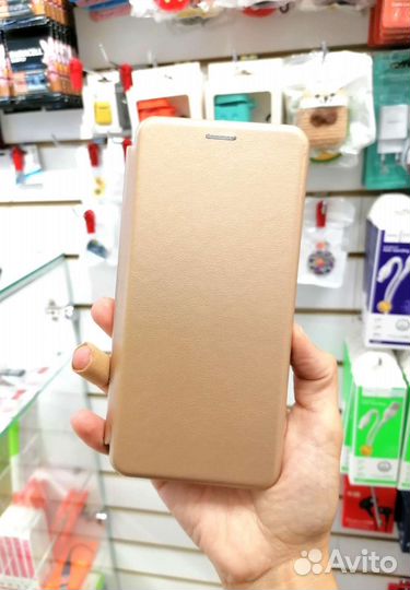 Чехлы книжки на Realme C31