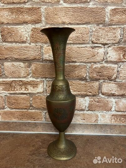 Ваза ручной работы (металл)