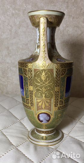 Ваза фарфоровая кпм