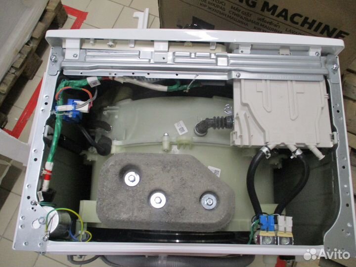 Стиральная машина Samsung WW70J6210DW/LD, с фронта