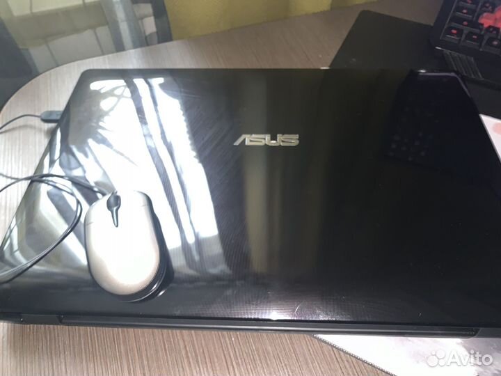 Ноутбук asus N71J