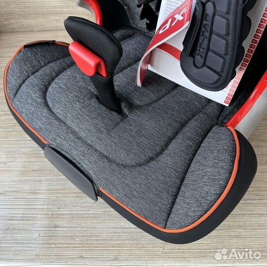Детское автокресло britax romer kidfix хp новое
