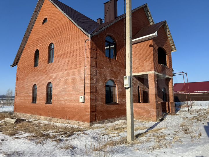 Дом 200 м² на участке 30 сот.