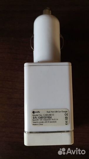Автомобильная зарядка для iPhone, Nokia оригинал