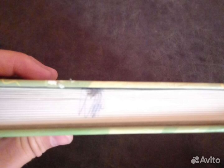 Книги и комиксы