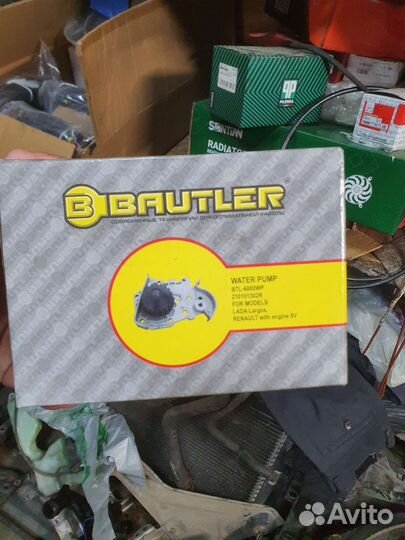 Помпа renault logan 8кл,16кл