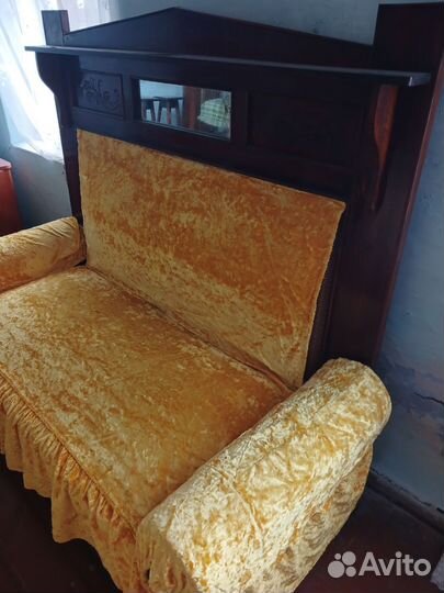 Продам сториною мебель