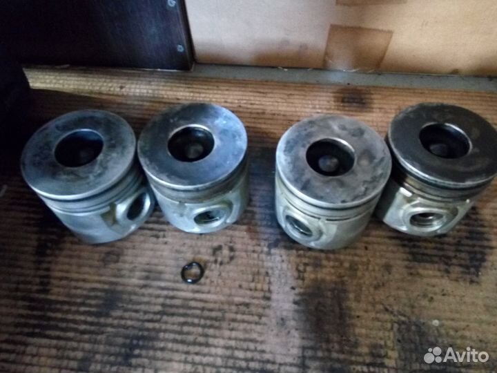 Продам поршня форд транзит 2,5 турбодизель