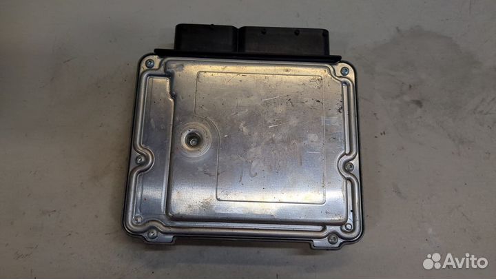 Блок управления двигателем Volkswagen Touran