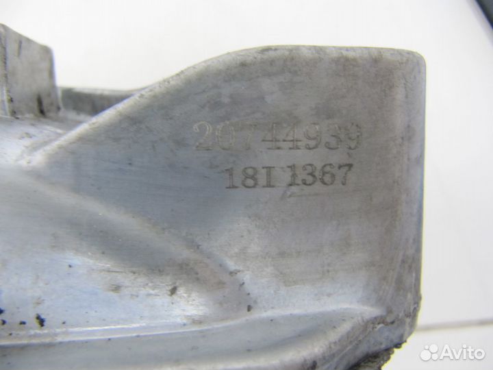 Помпа Volvo FM13 FH13