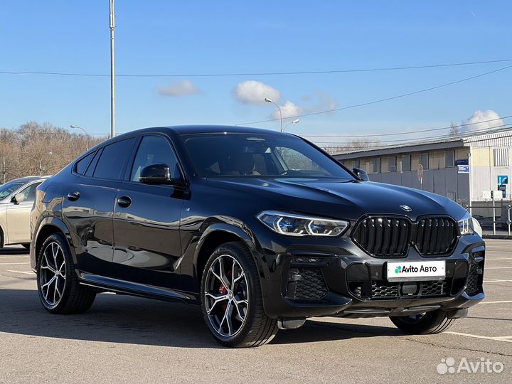 BMW X6 3.0 AT, 2022, 10 500 км