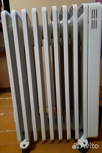 Масляный обогреватель delonghi