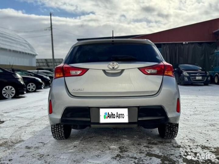 Toyota Auris 1.5 CVT, 2016, 48 000 км