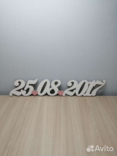 Надписи из дерева