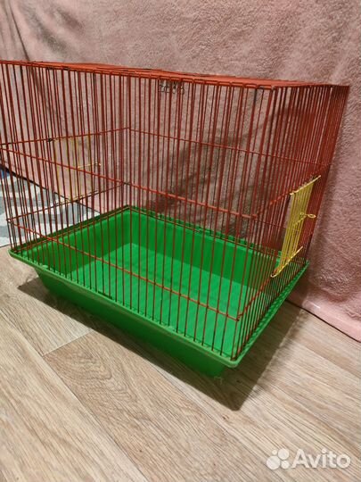 Клетка 25х40х28 б/у (поилка и 2 упаковки опилок)