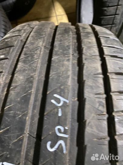 Michelin Pilot Sport 4 255/55 R19