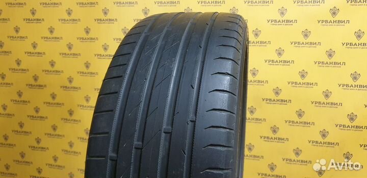 Nokian Tyres Hakka Black 225/45 R19 96W