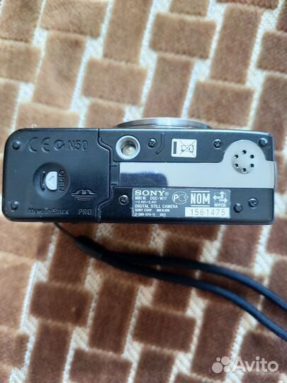 Компактный фотоаппарат Sony