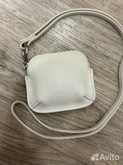 Кейс для airpods askent