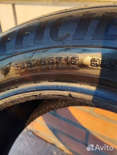Goodyear EfficientGrip 205/60 R16