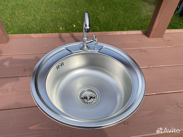 Дачный уличный стол с мойкой