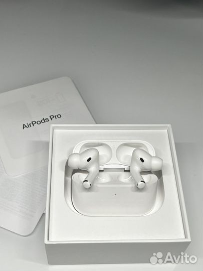 Apple AirPods Pro (MWP22RU/A)