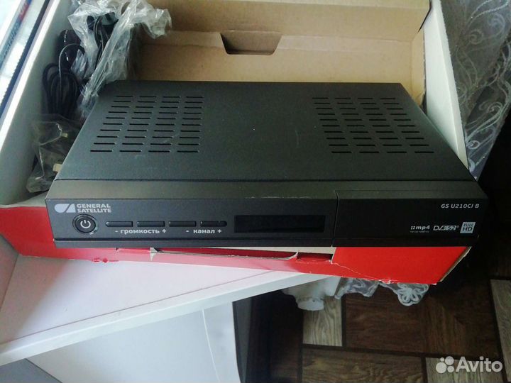 Ресивер триколор GS U210 CI B