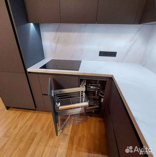 Кухня на заказ с установкой