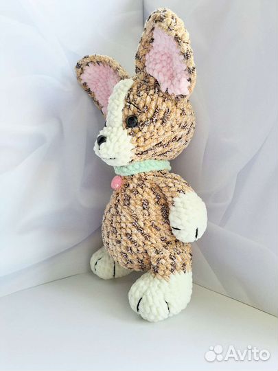 Вязаная игрушка Корги