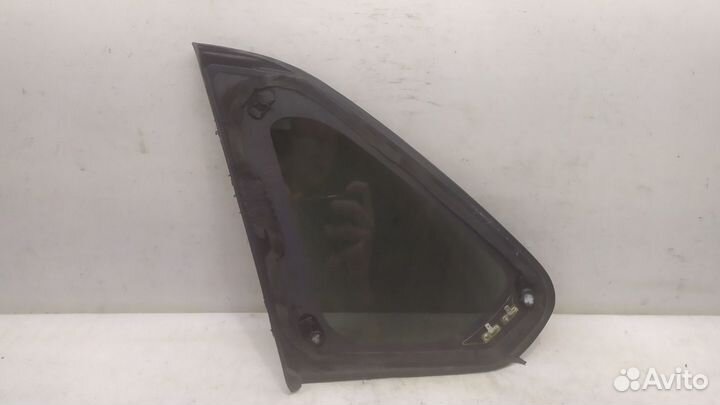 Стекло кузова заднее правое Toyota Rav4 XA50 2018