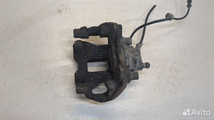 Суппорт Mercedes E W211, 2004