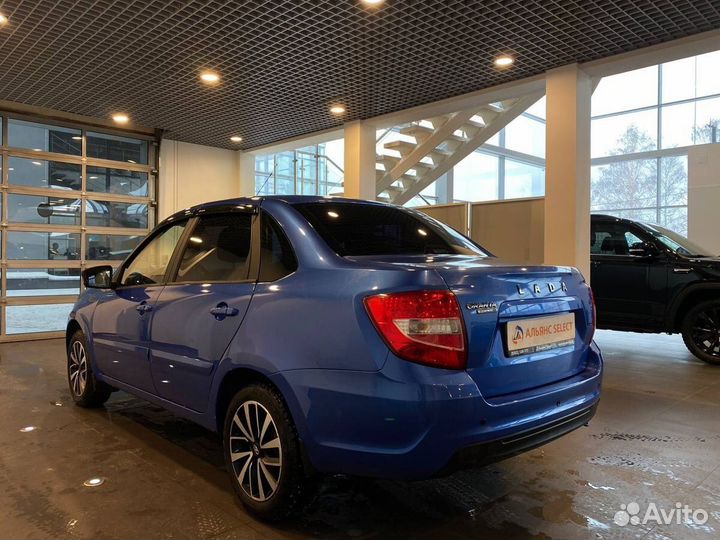 LADA Granta 1.6 МТ, 2021, 54 129 км