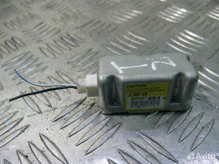 Датчик AIR BAG mitsubishi Lancer 9 CS3A 2003-2009