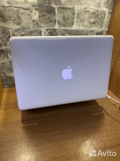 Macbook (13-inch, late 2009)