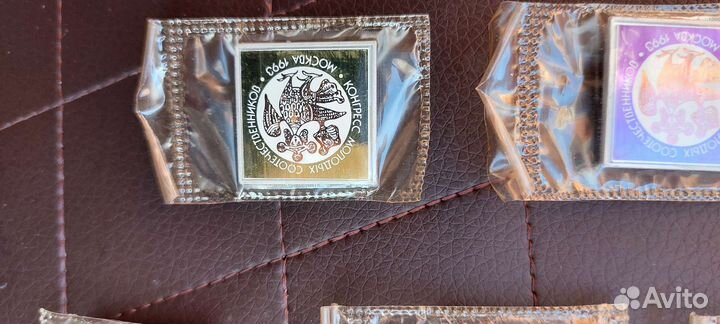 Значки ситалл в запайке