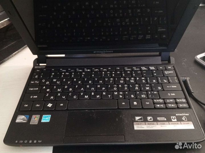 Нетбук emachines