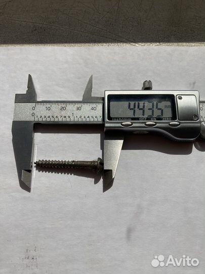 Дюбель гвоздь