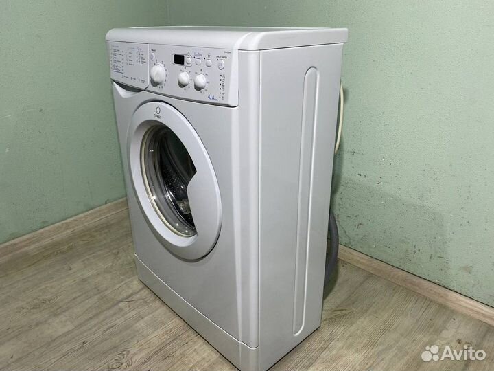 Стиральная машина Indesit