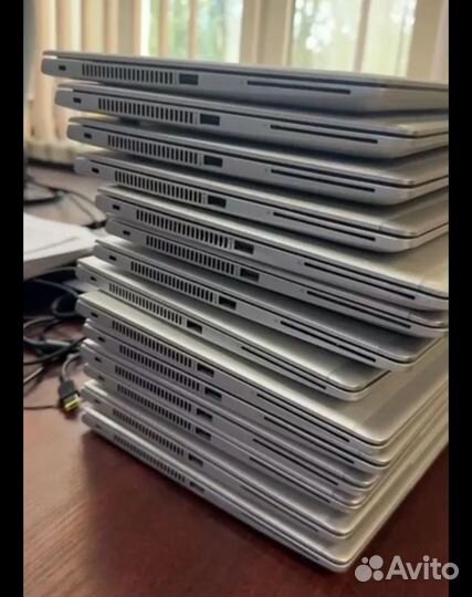 Как новенький, ноутбук 2022г